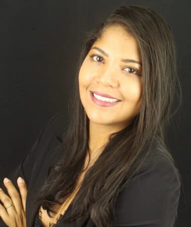 Dra. Rafaela Lopes